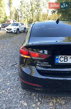 Седан Hyundai Elantra 2017 в 