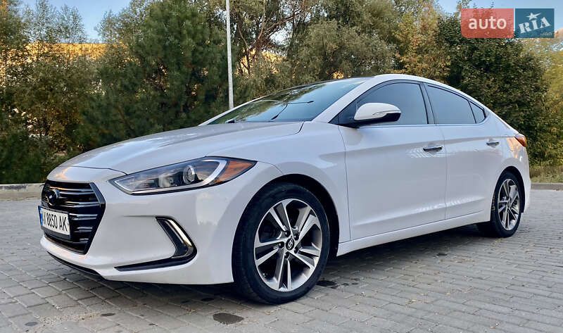 Седан Hyundai Elantra 2016 в Харкові
