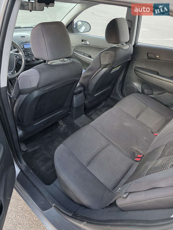 Универсал Hyundai Elantra 2011 в Харькове