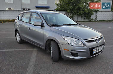 Hyundai Elantra 2011