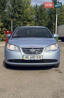 Седан Hyundai Elantra 2011 в Дніпрі
