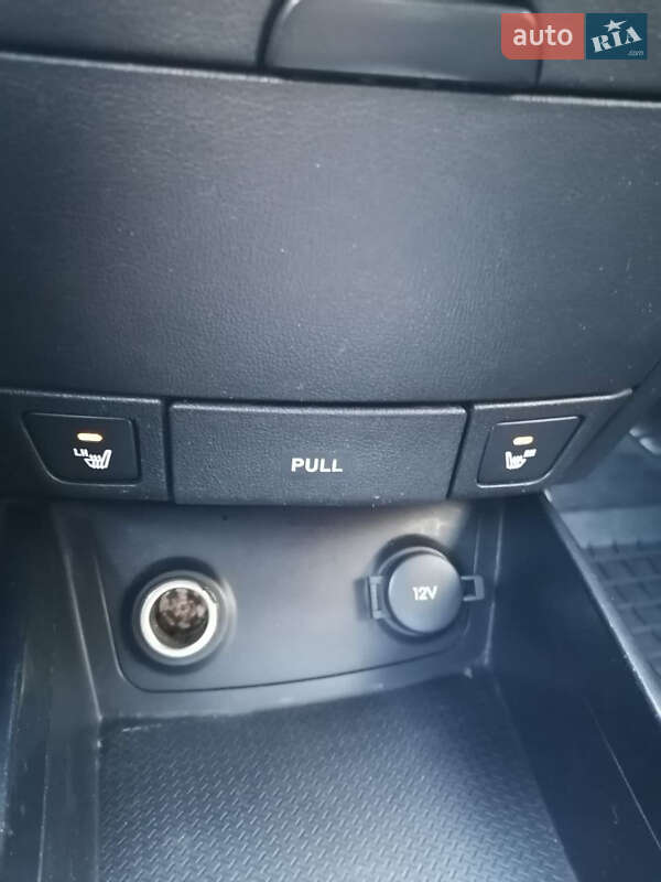 Седан Hyundai Elantra 2010 в Одессе