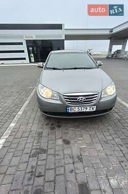 Седан Hyundai Elantra 2011 в Николаеве