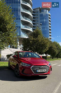 Hyundai Elantra 2016