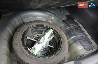 Седан Hyundai Elantra 2012 в 