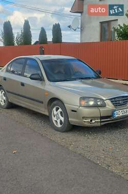 Седан Hyundai Elantra 2003 в 