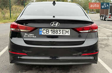 Седан Hyundai Elantra 2017 в 