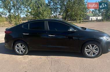 Седан Hyundai Elantra 2018 в 
