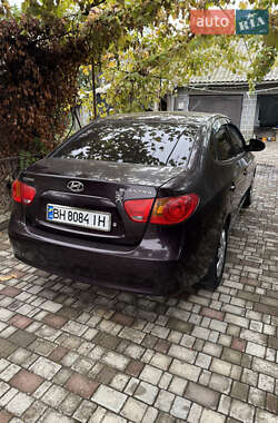 Седан Hyundai Elantra 2008 в 