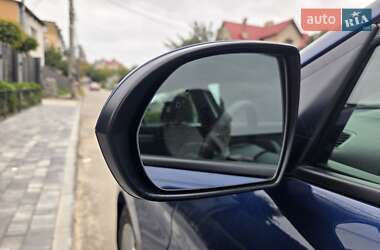 Седан Hyundai Elantra 2018 в 