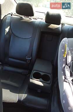 Седан Hyundai Elantra 2014 в 