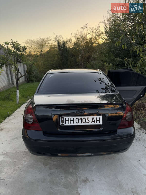Седан Hyundai Elantra 2006 в Умани