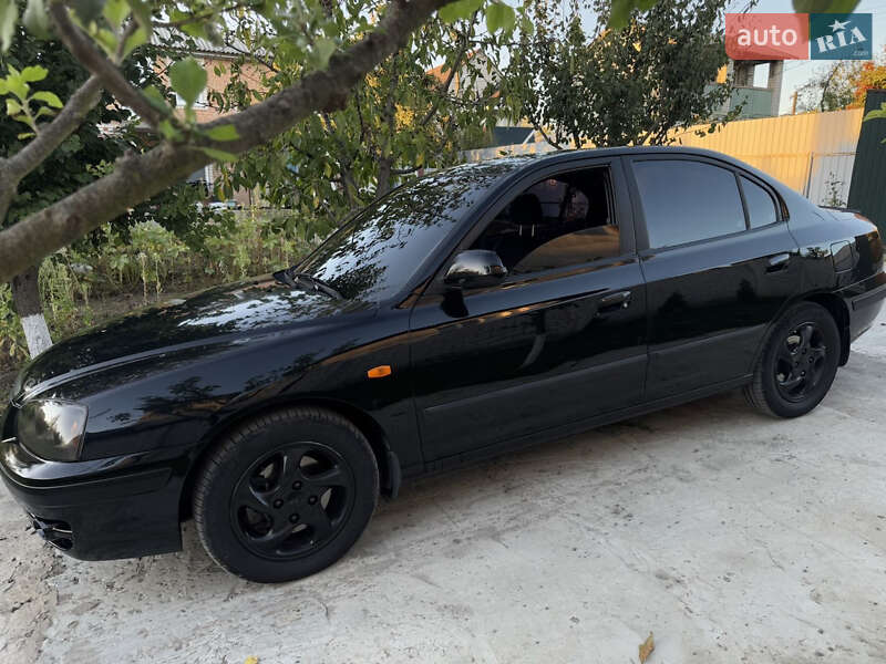 Седан Hyundai Elantra 2006 в Умани