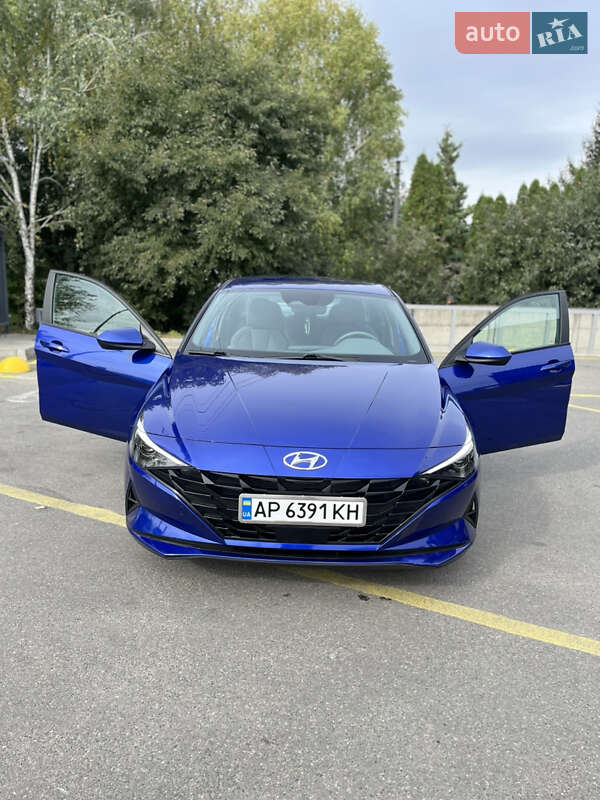 Седан Hyundai Elantra 2023 в Киеве
