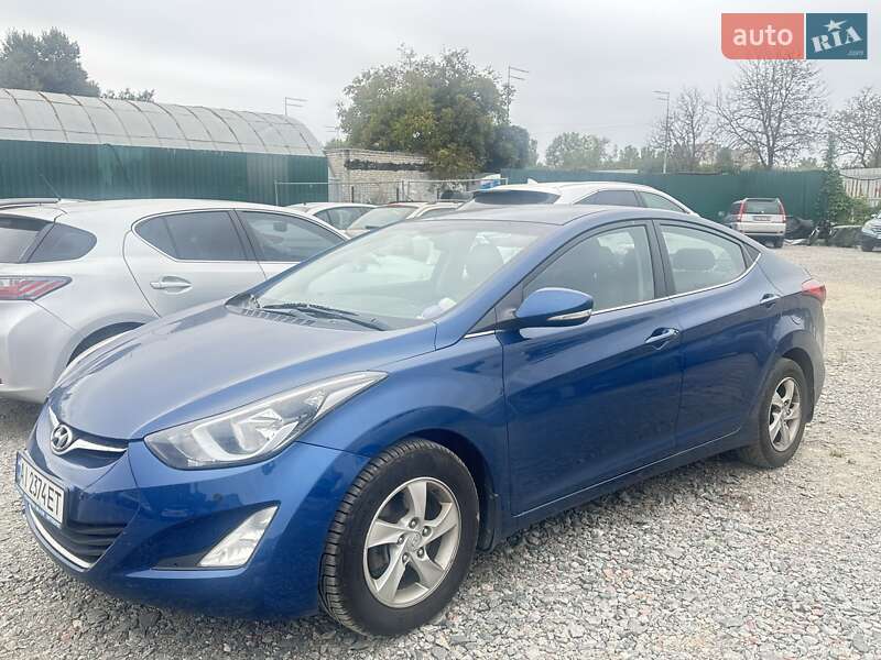 Седан Hyundai Elantra 2015 в 