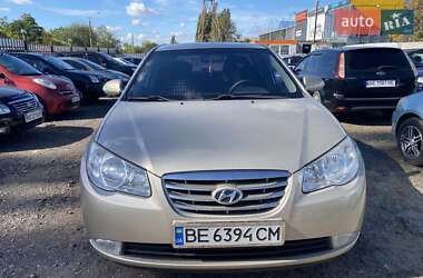 Седан Hyundai Elantra 2010 в Миколаєві