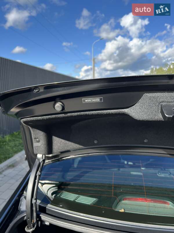 Седан Hyundai Elantra 2016 в Тернополе