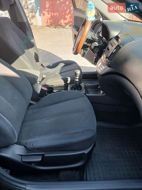 Седан Hyundai Elantra 2007 в Хмельницком
