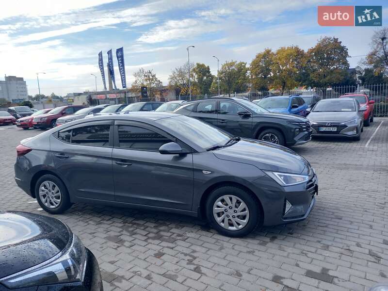 Седан Hyundai Elantra 2019 в Полтаві