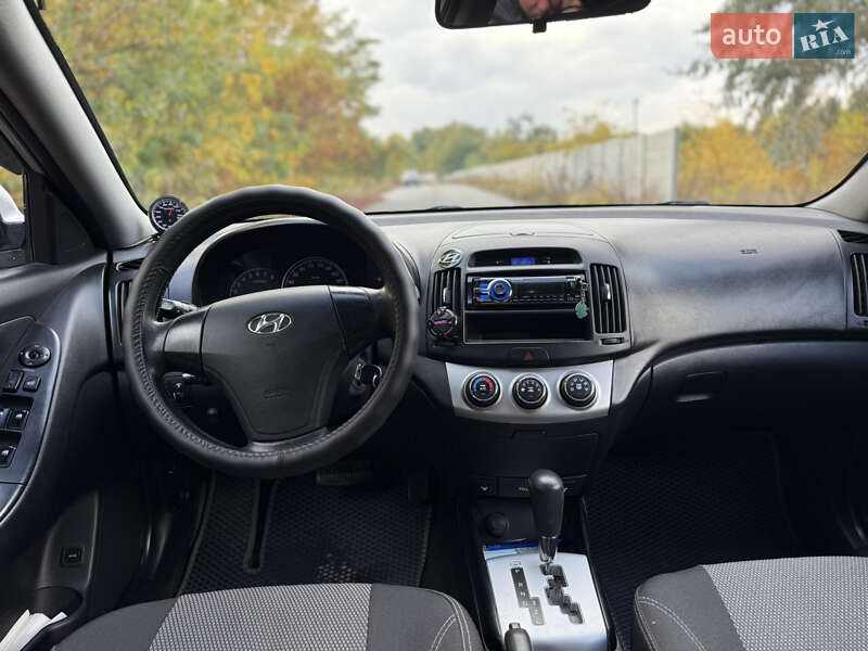 Седан Hyundai Elantra 2010 в Дніпрі фото 8 Седан Hyundai Elantra 2010 в Дніпрі