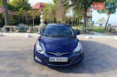 Седан Hyundai Elantra 2013 в 