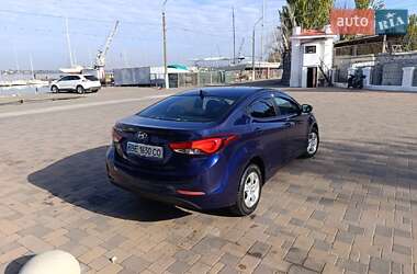 Седан Hyundai Elantra 2013 в 