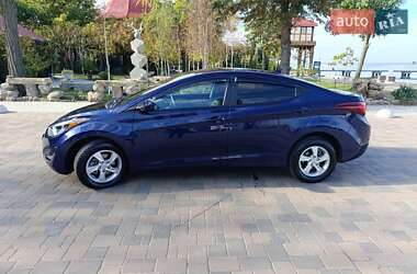 Седан Hyundai Elantra 2013 в 