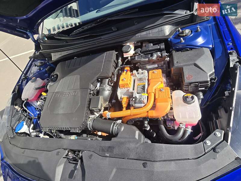 Седан Hyundai Elantra 2023 в Киеве