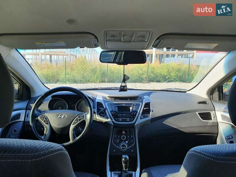 Купе Hyundai Elantra 2014 в Киеве фото 17 Купе Hyundai Elantra 2014 в Киеве