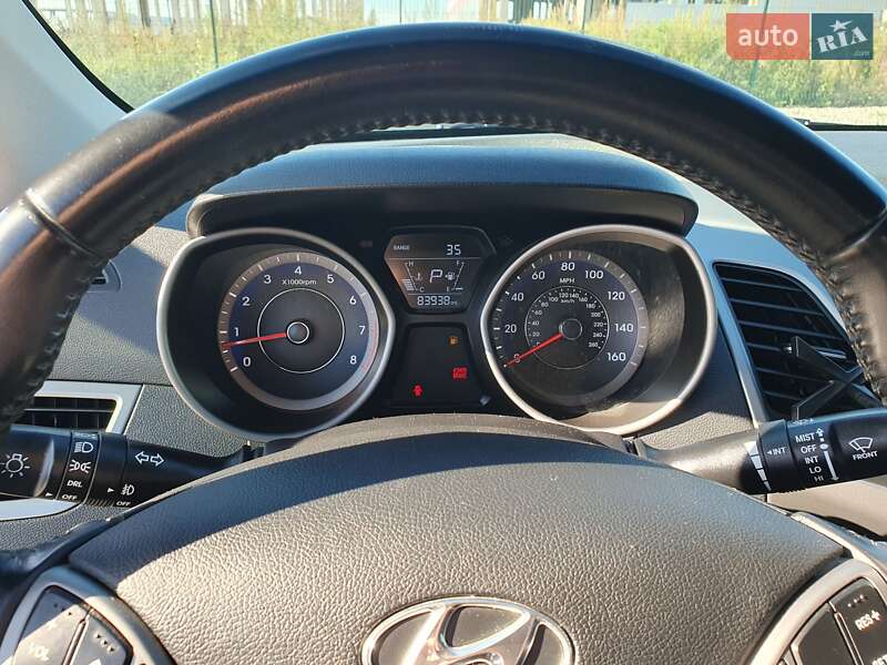 Купе Hyundai Elantra 2014 в Киеве фото 21 Купе Hyundai Elantra 2014 в Киеве