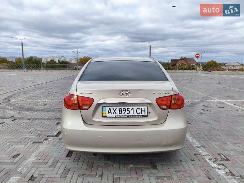 Седан Hyundai Elantra 2010 в Харькове фото 7 Седан Hyundai Elantra 2010 в Харькове