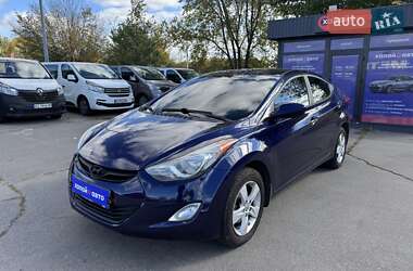 Hyundai Elantra 2013