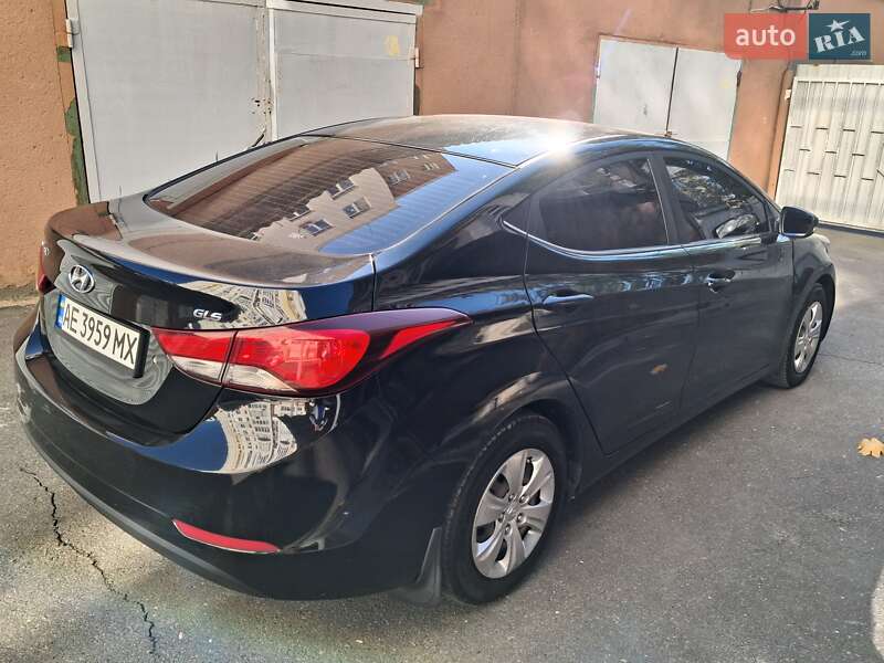 Седан Hyundai Elantra 2014 в Одессе