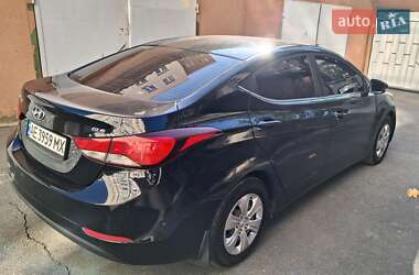 Седан Hyundai Elantra 2014 в 