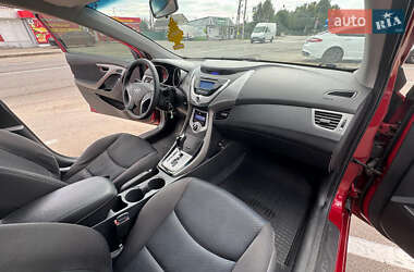 Седан Hyundai Elantra 2011 в 