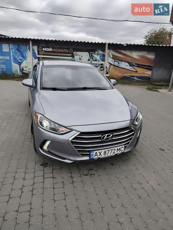 Hyundai Elantra