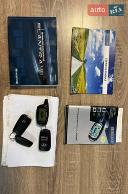 Седан Hyundai Elantra 2012 в 