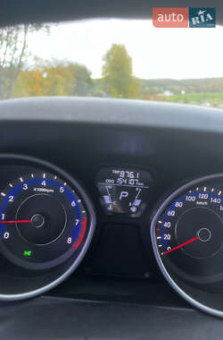 Седан Hyundai Elantra 2012 в 