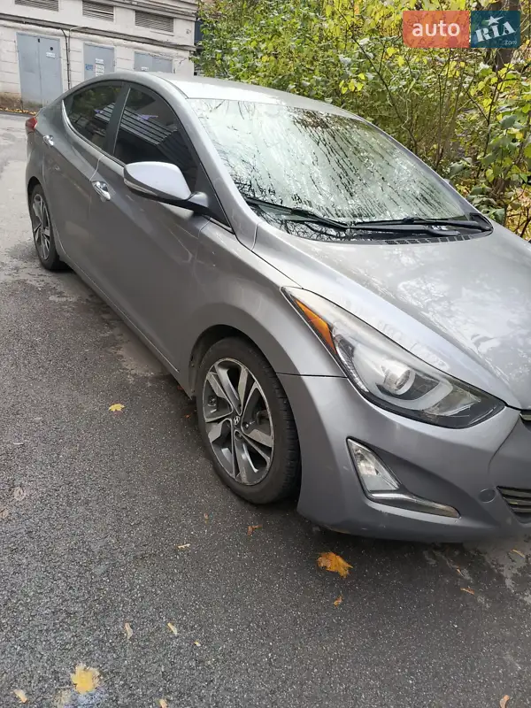 Hyundai Elantra