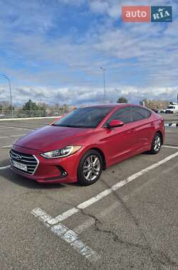 Седан Hyundai Elantra 2017 в Киеве