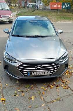 Hyundai Elantra 2018