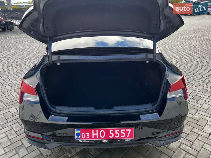 Седан Hyundai Elantra 2022 в Луцке фото 5 Седан Hyundai Elantra 2022 в Луцке