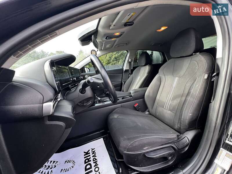 Седан Hyundai Elantra 2022 в Луцке фото 13 Седан Hyundai Elantra 2022 в Луцке