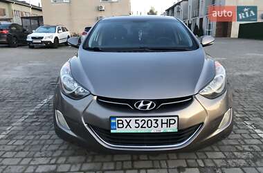 Hyundai Elantra 2011