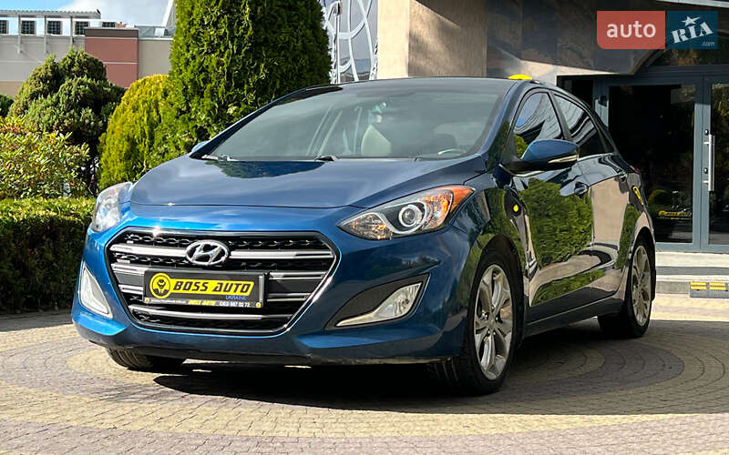 Хэтчбек Hyundai Elantra 2014 в Львове