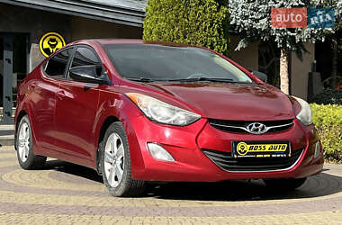 Hyundai Elantra 2013