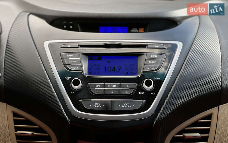 Седан Hyundai Elantra 2013 в Львове фото 14 Седан Hyundai Elantra 2013 в Львове