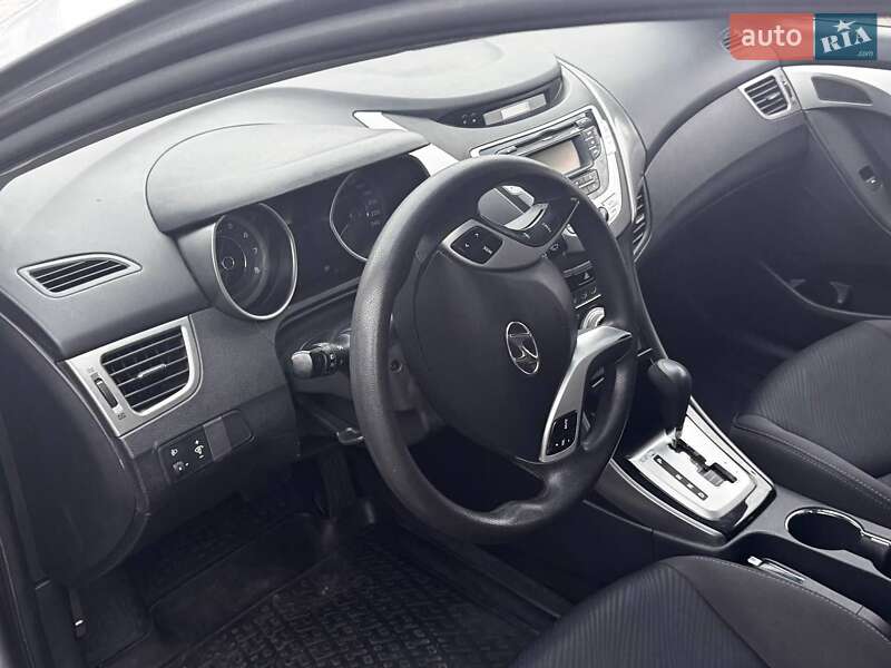 Седан Hyundai Elantra 2011 в Одессе фото 10 Седан Hyundai Elantra 2011 в Одессе