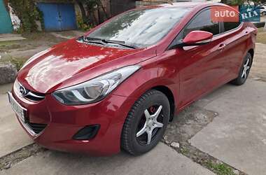 Седан Hyundai Elantra 2011 в Краснограде