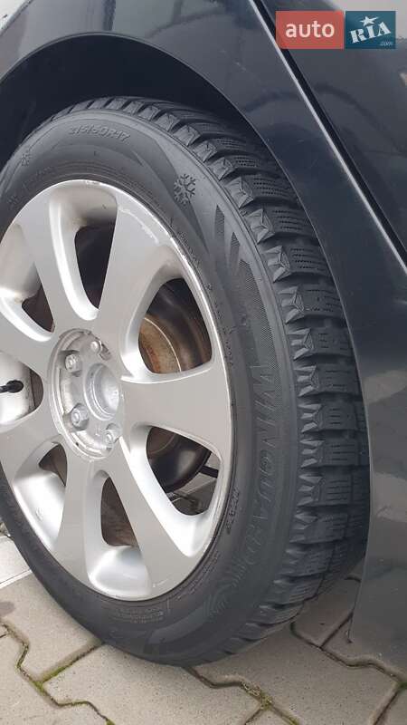 Седан Hyundai Elantra 2013 в Киеве